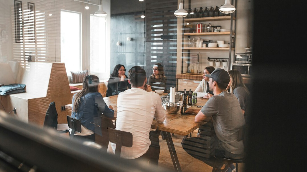 group discussion in meeting