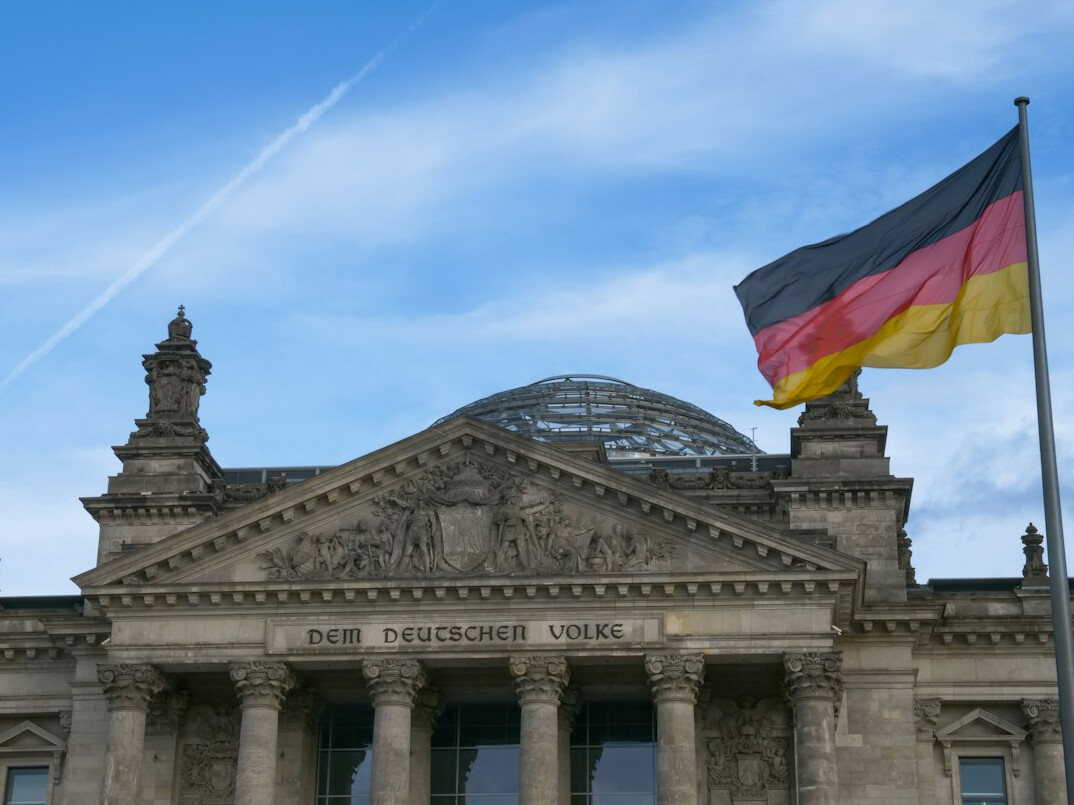 german speaker presenting